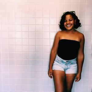 Meet your Posher, Averi